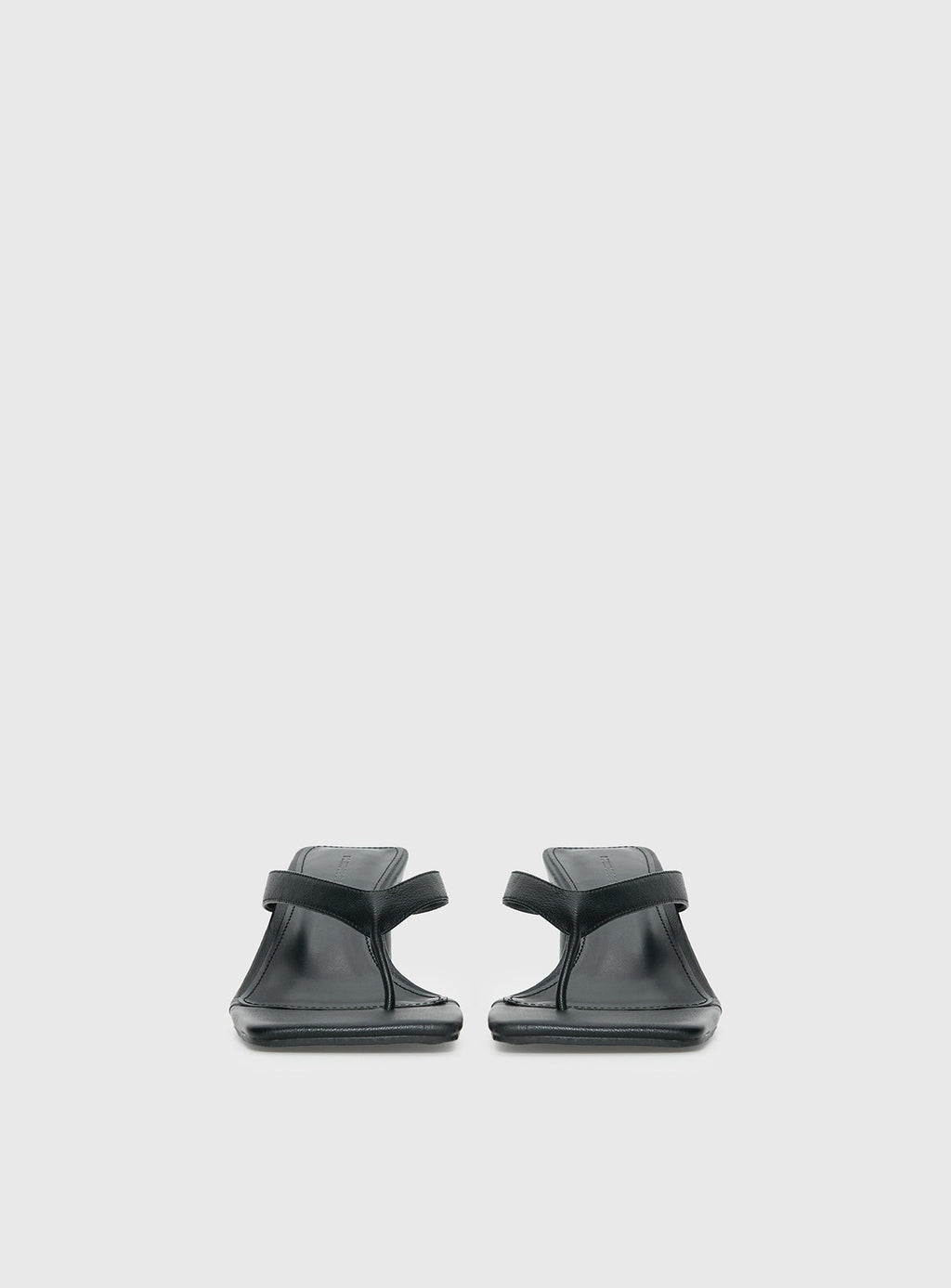 The Mona Heels Black