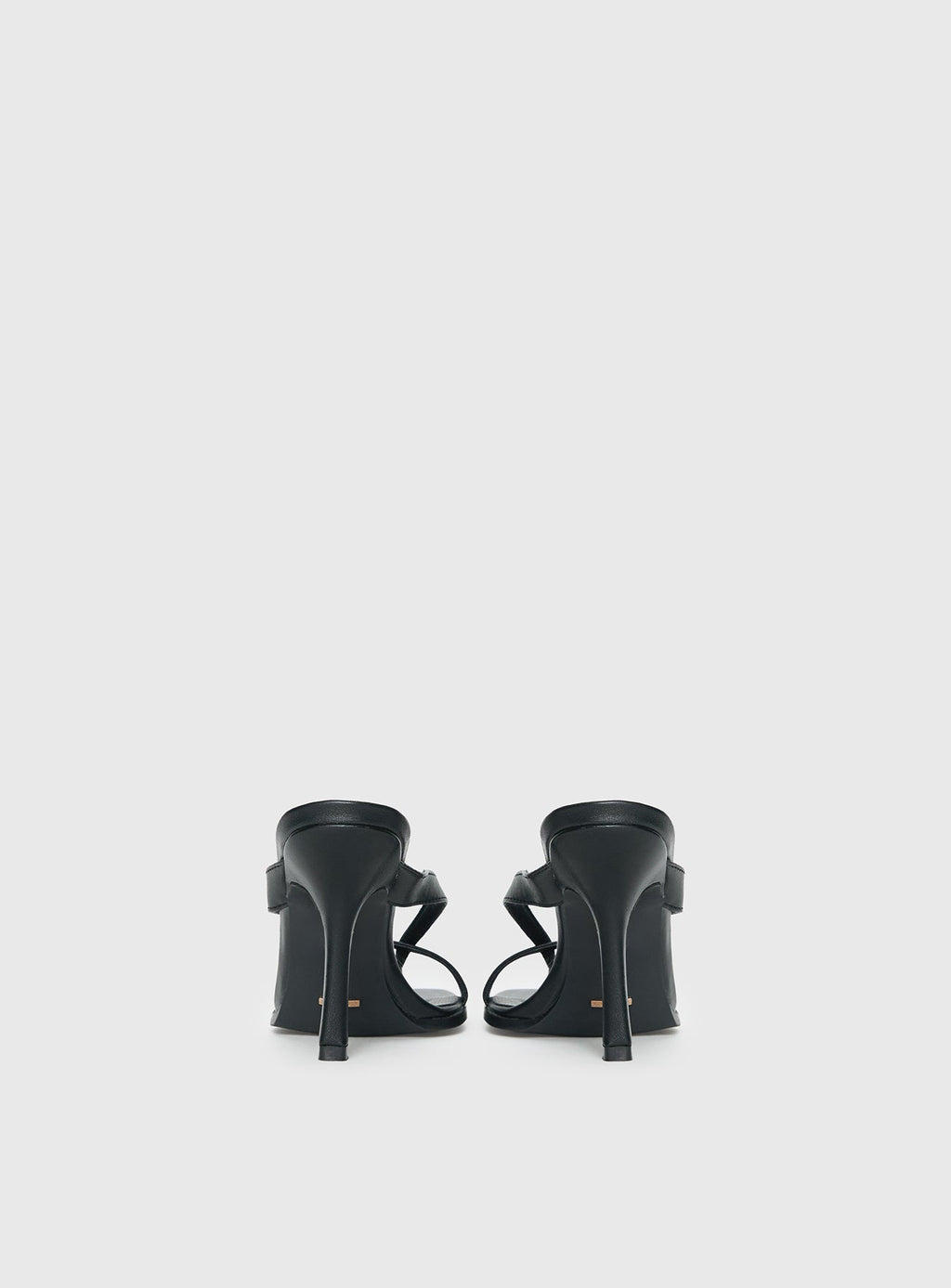 Billini Samba Heels Black